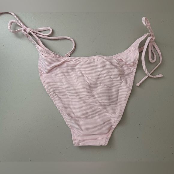 J.Crew Ribbed Curved-Waist Cheeky String Bikini Swim Bottom in Pale Pink Medium - Picture 6 of 7